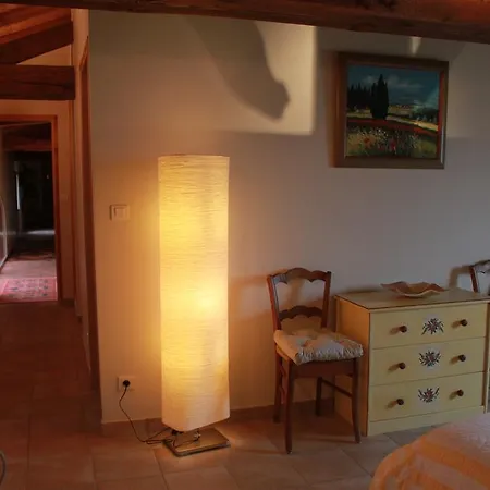 La Baronnerie Bed & Breakfast